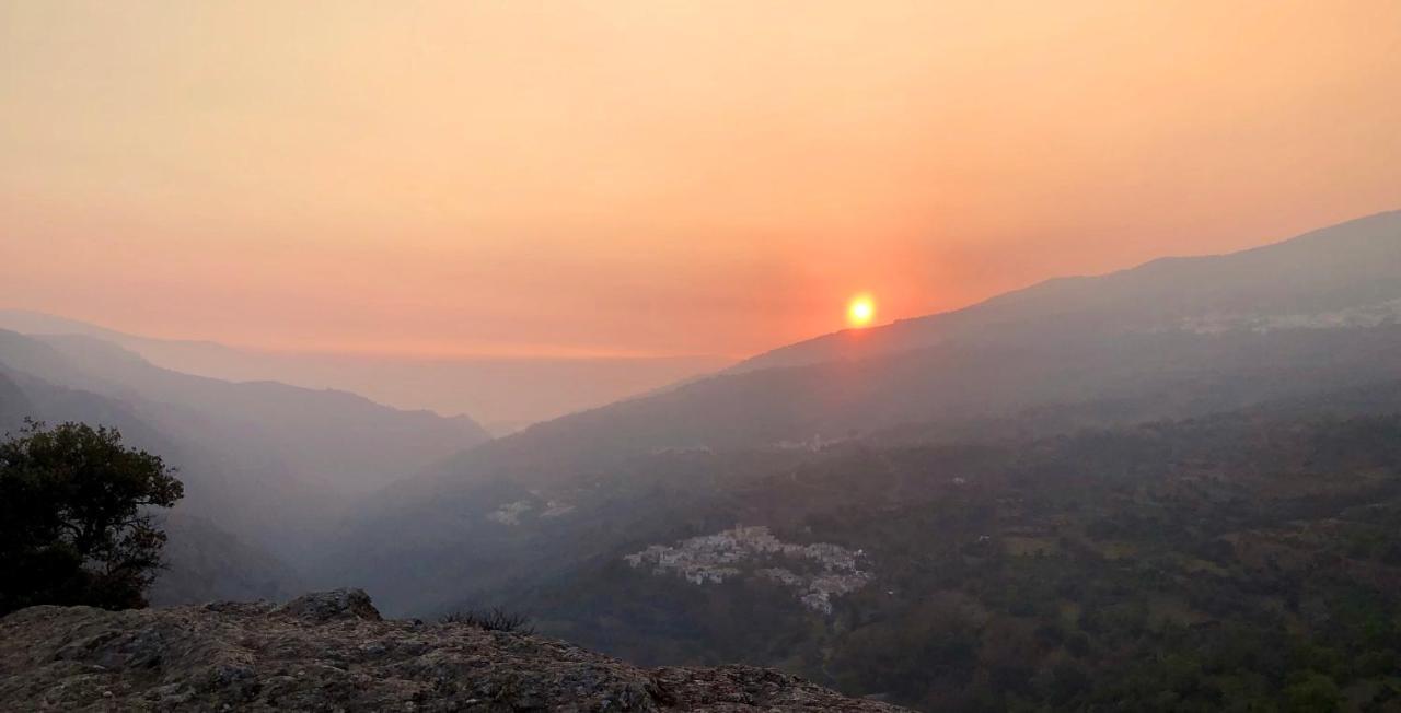 Vila Casa Carmela, Rural House With Spectacular Views, In An Exquisite Area Atalbeitar Exteriér fotografie